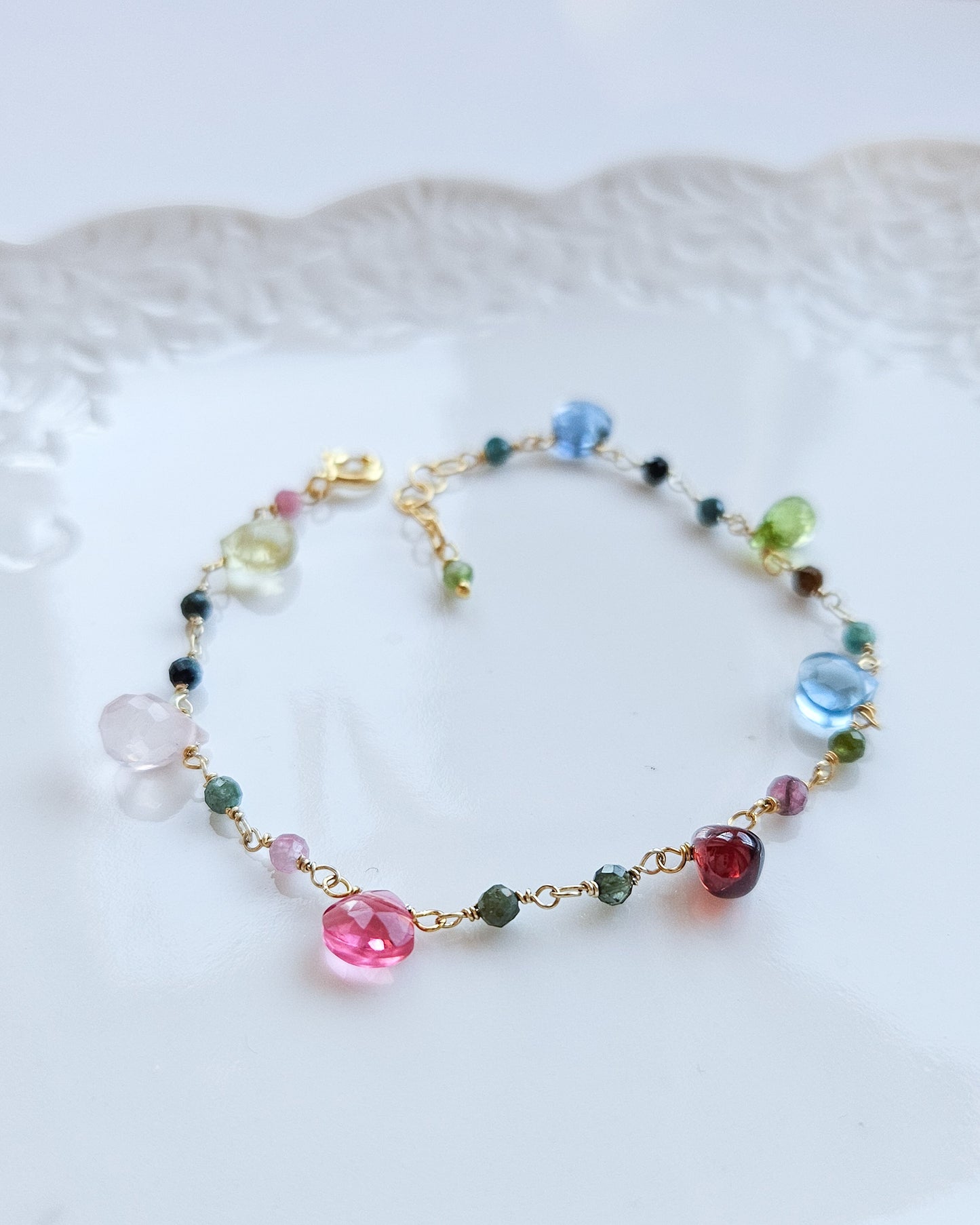 Bracciale rosario con pietre dure colorate