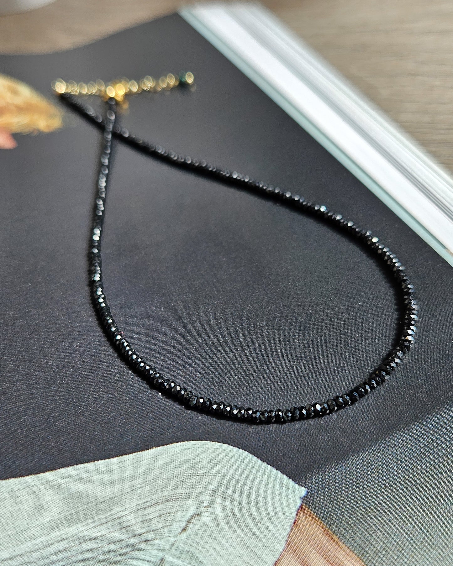 Black Spinels Choker