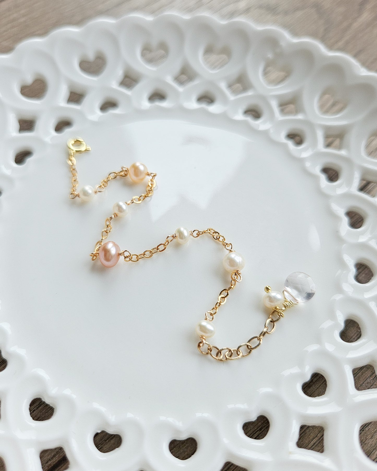 Pearl bracelet