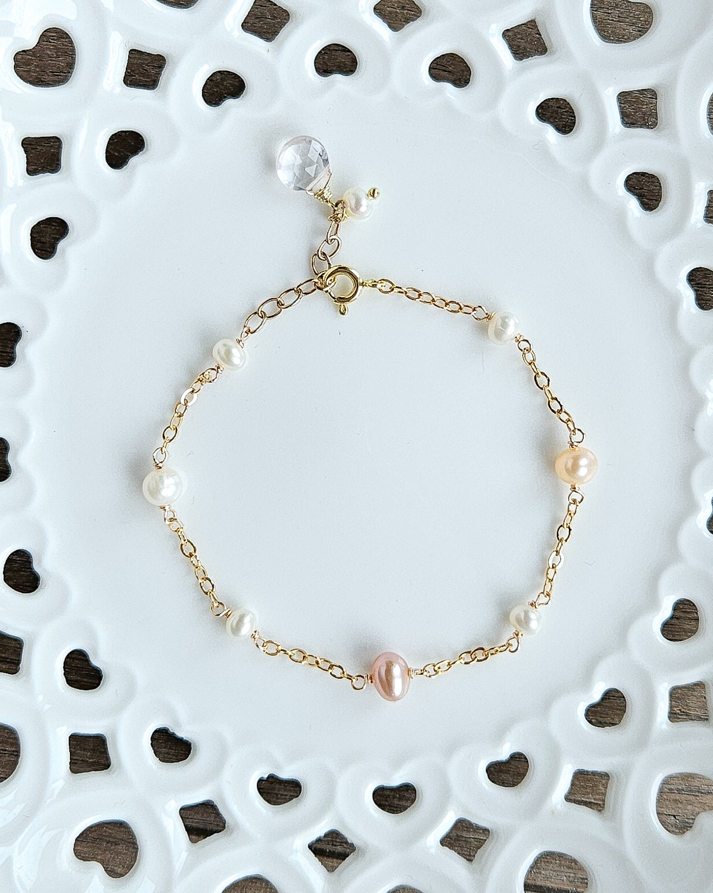 Pearl bracelet