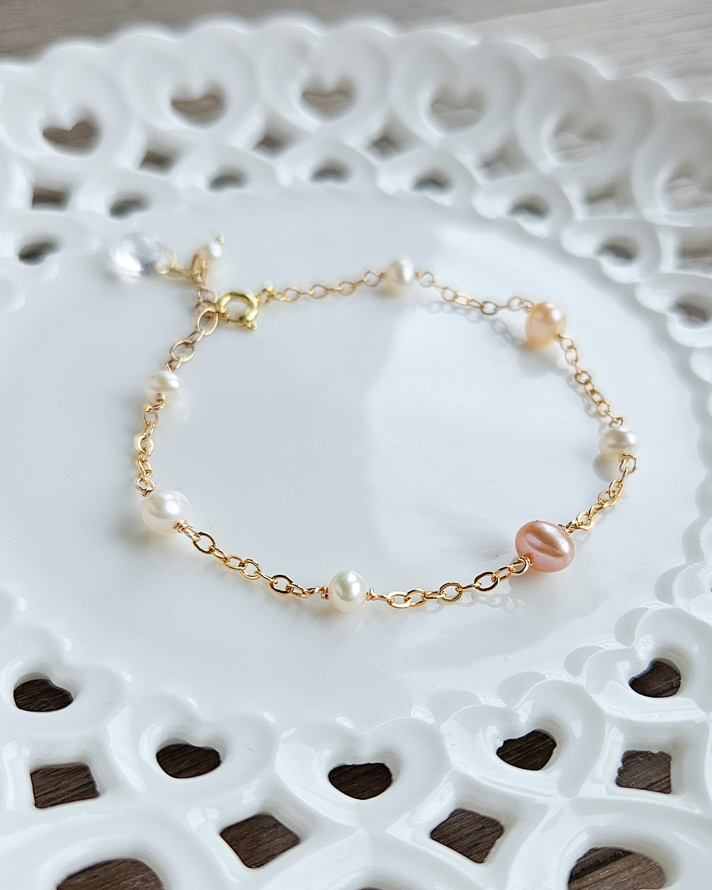Pearl bracelet