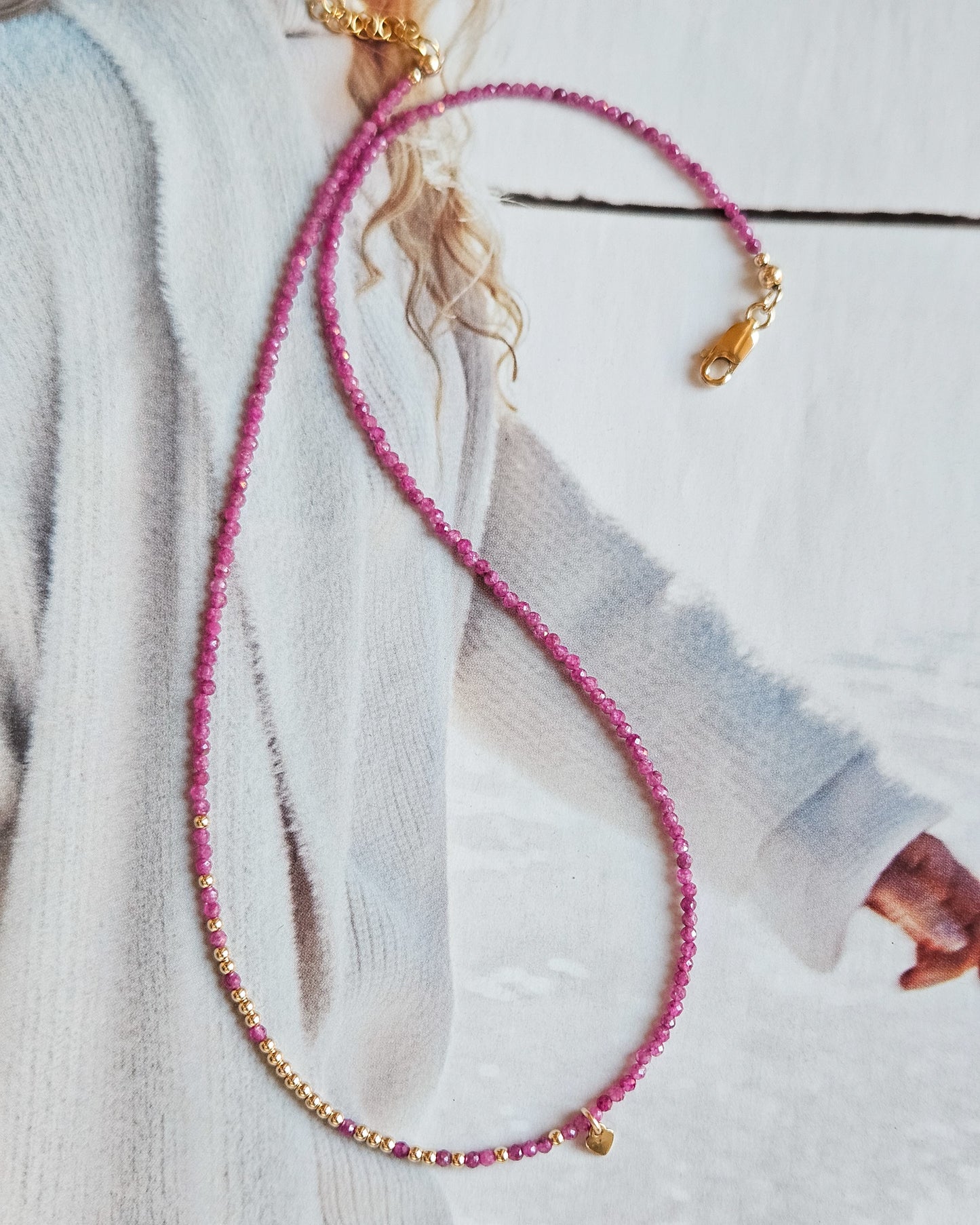 Micro ruby choker