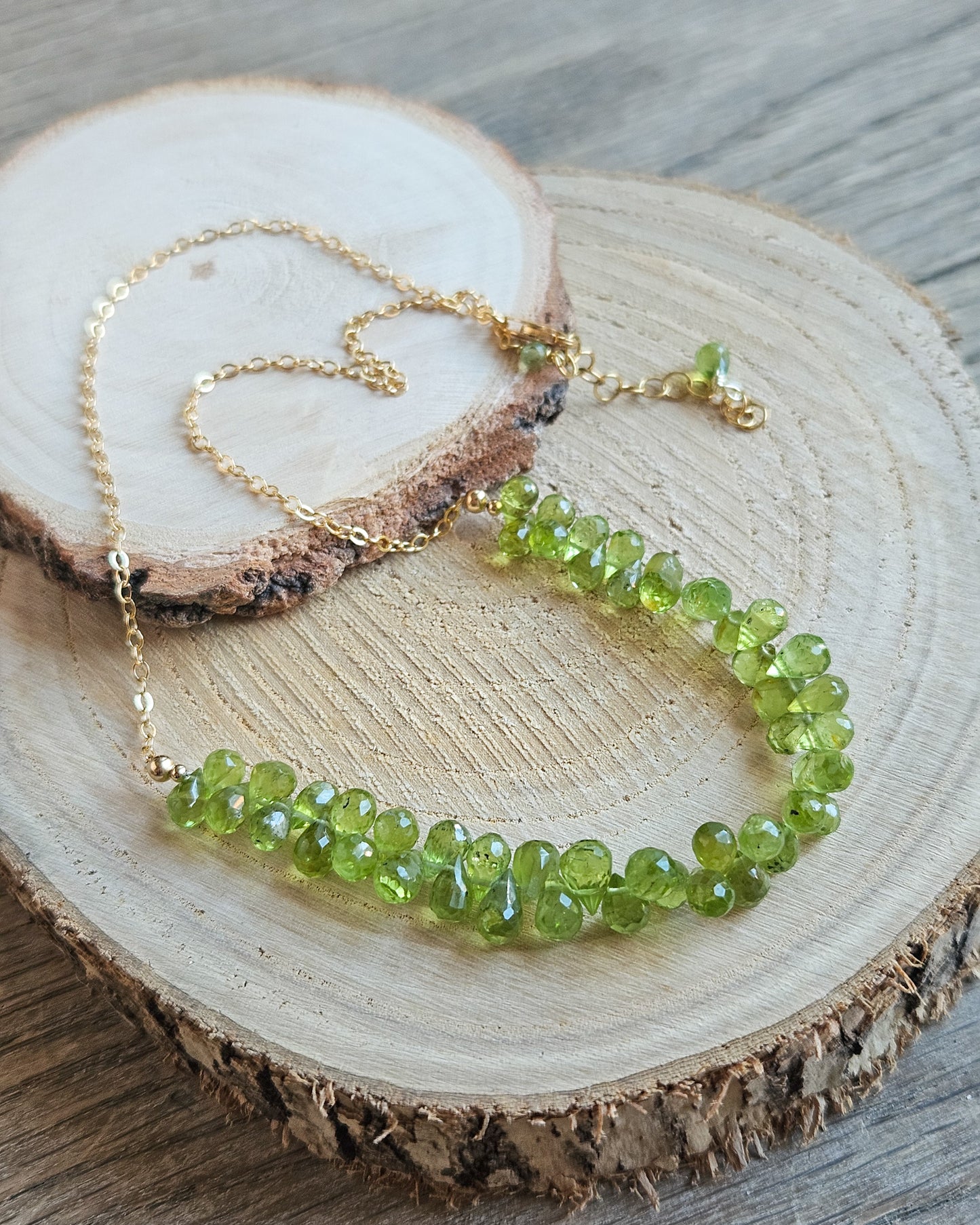 Collana gocce di peridoto