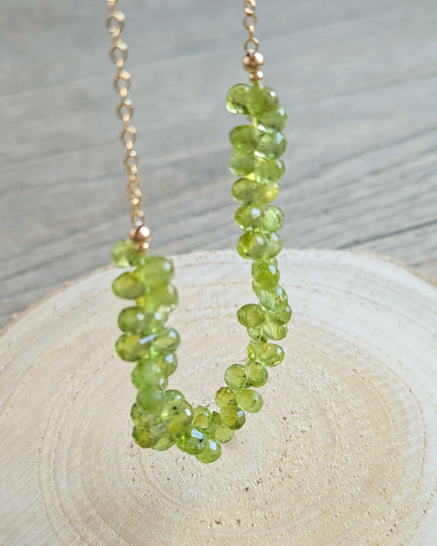 Collana gocce di peridoto