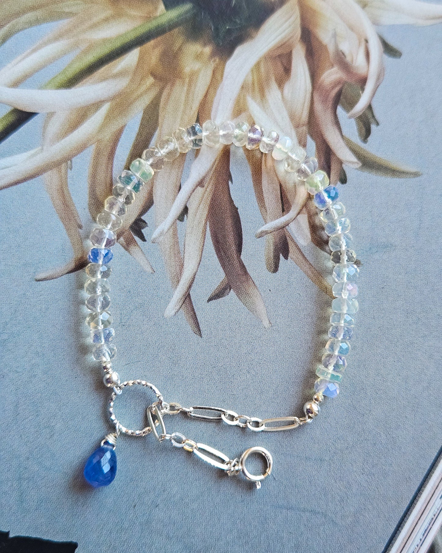 Bracciale Opale cangiante e Tanzanite
