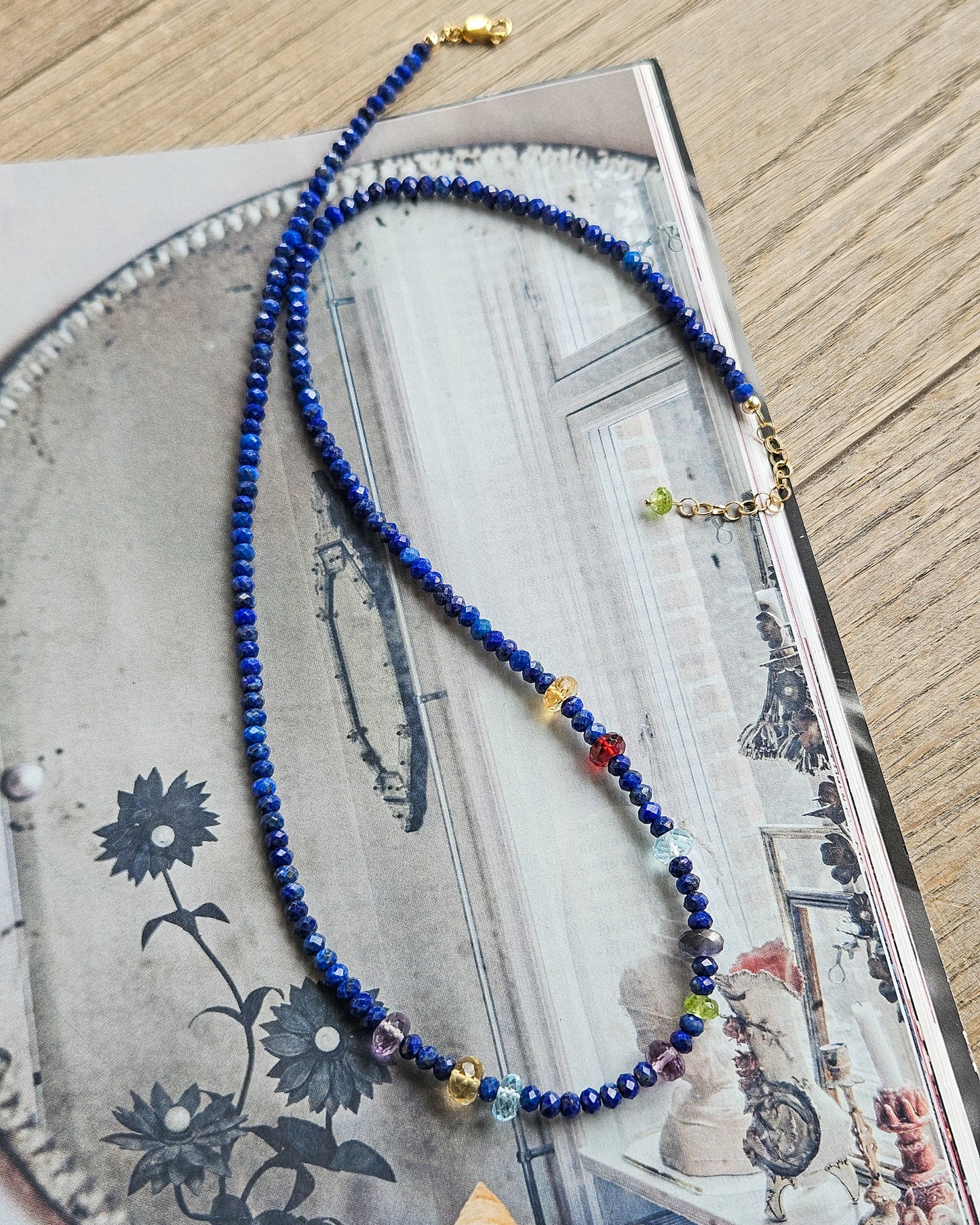 Collana Musa blu