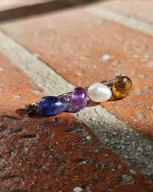 Spilla in argento con gemme