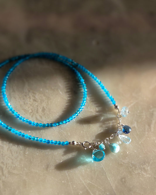Collana Reverse con Apatite azzurra