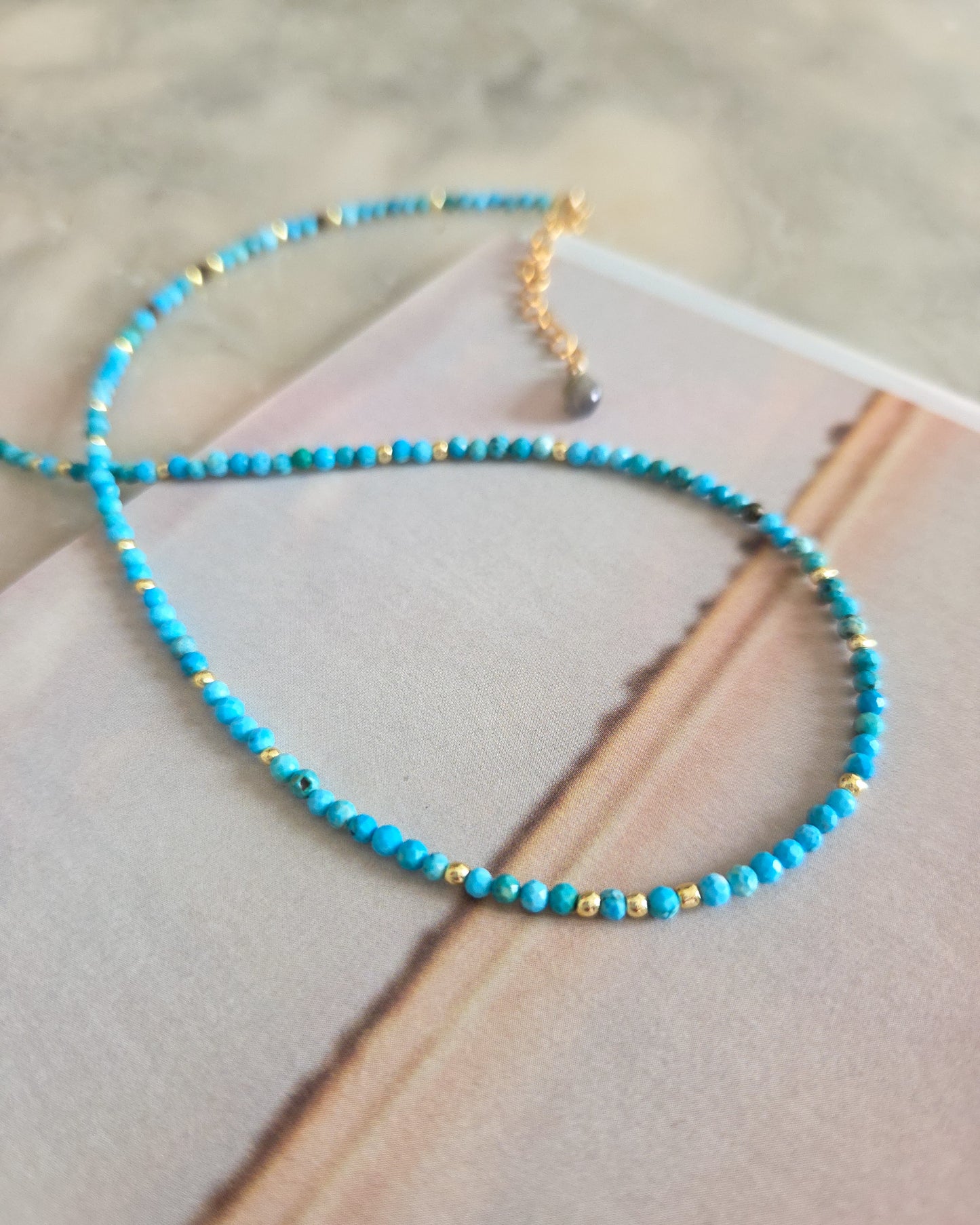 Girocollo turchesi e ematite