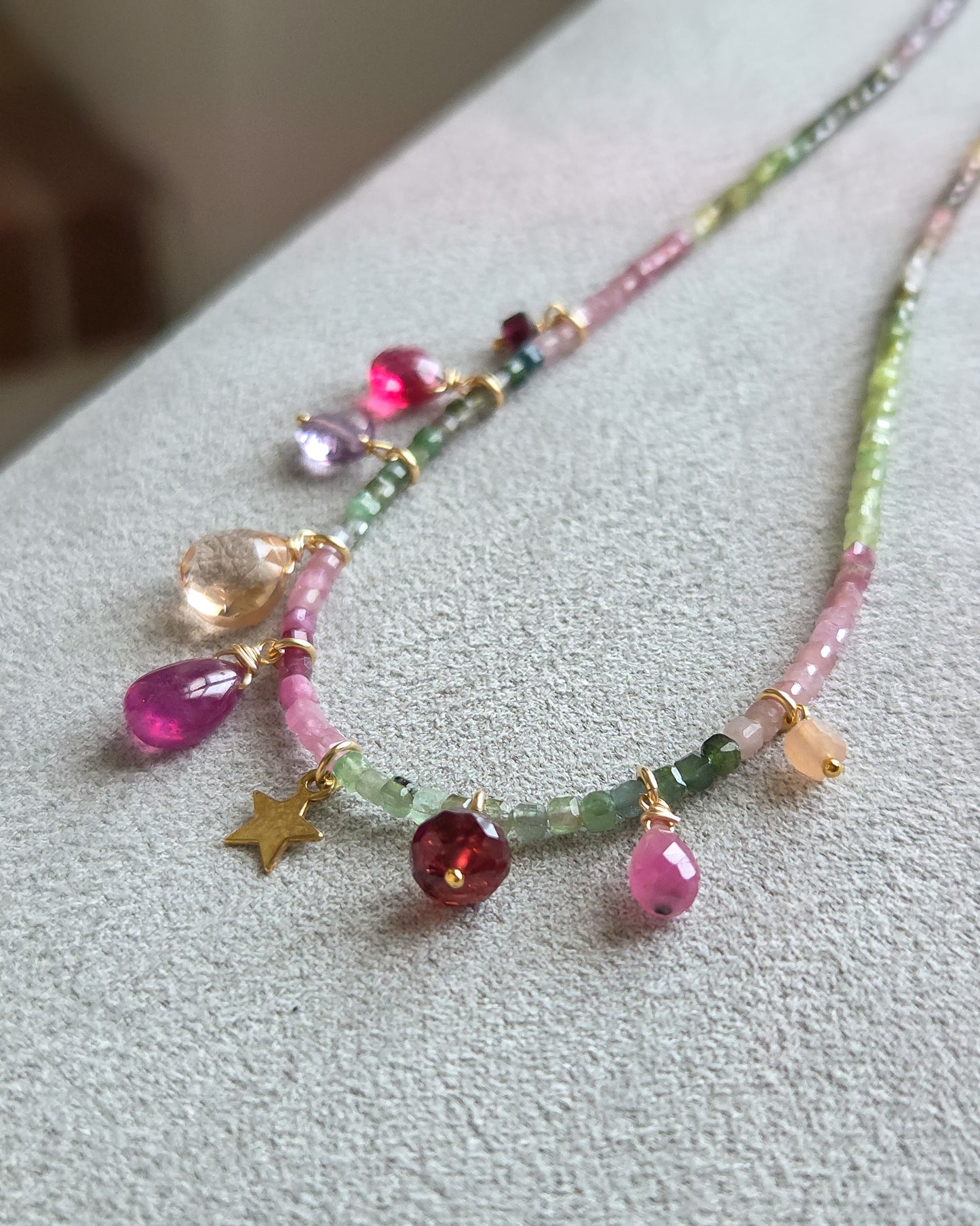 Collana Rosa