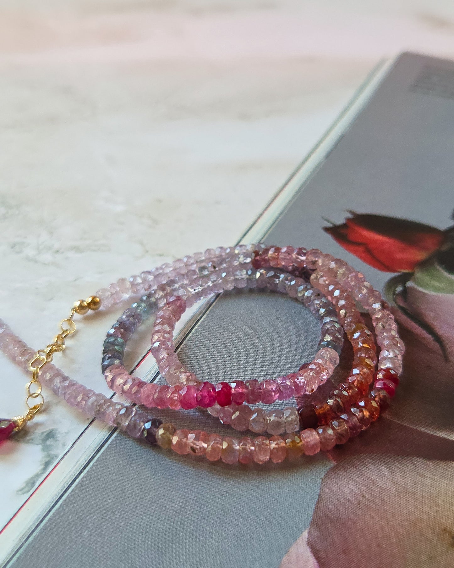 Collana spinelli multicolore