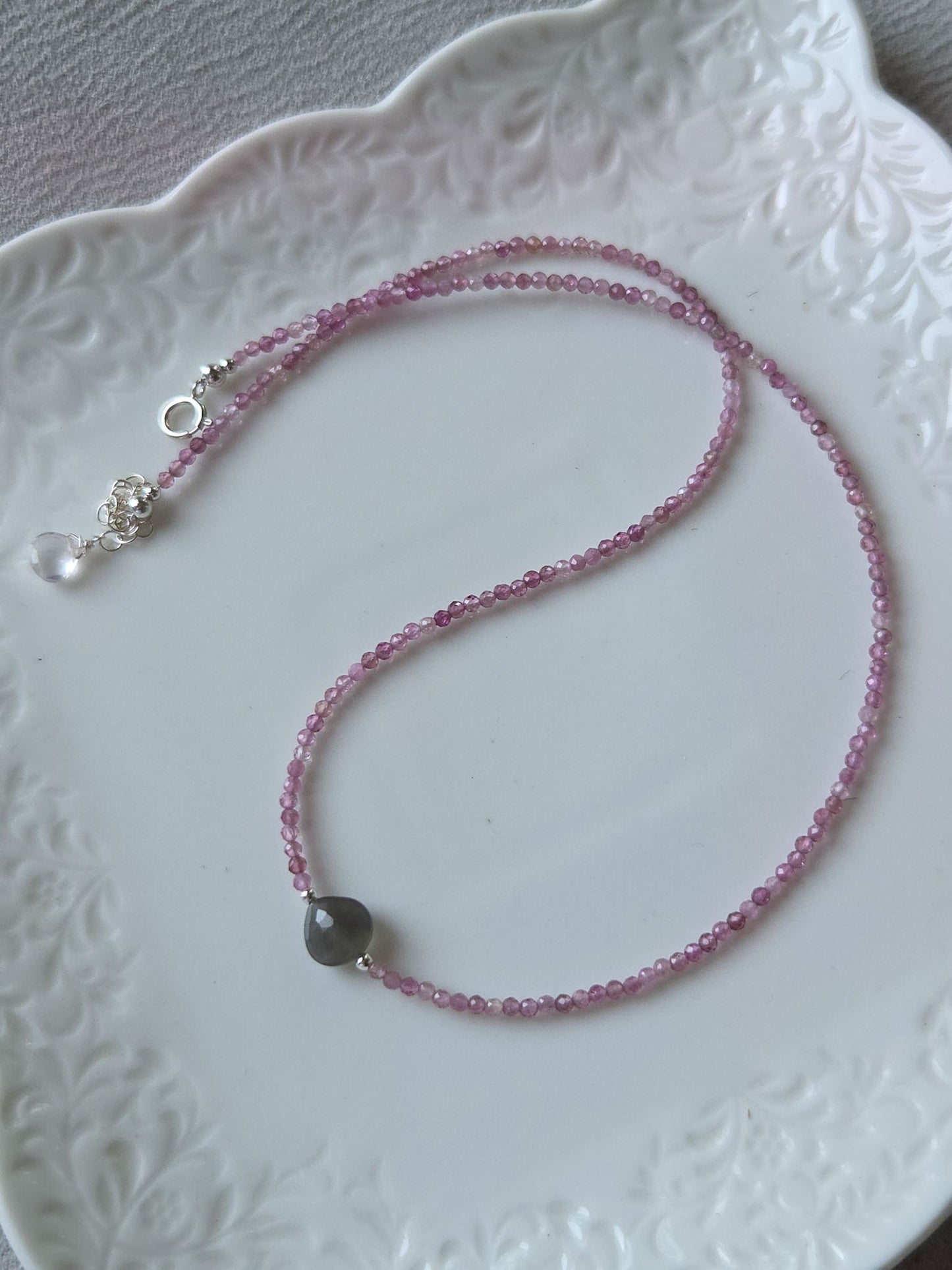 Girocollo tormalina rosa e labradorite