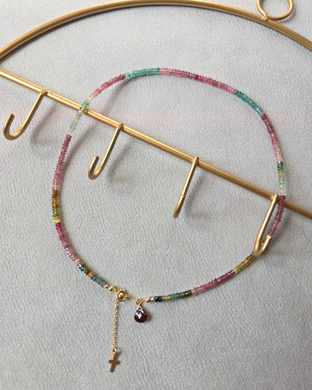 Collana con tormalina multicolore