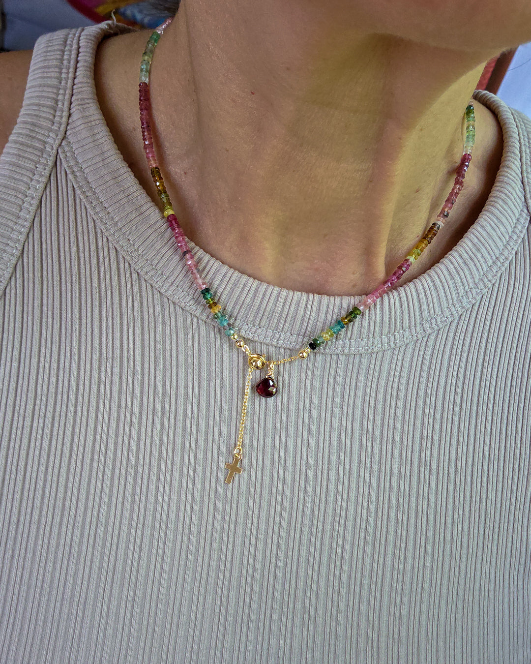 Collana con tormalina multicolore